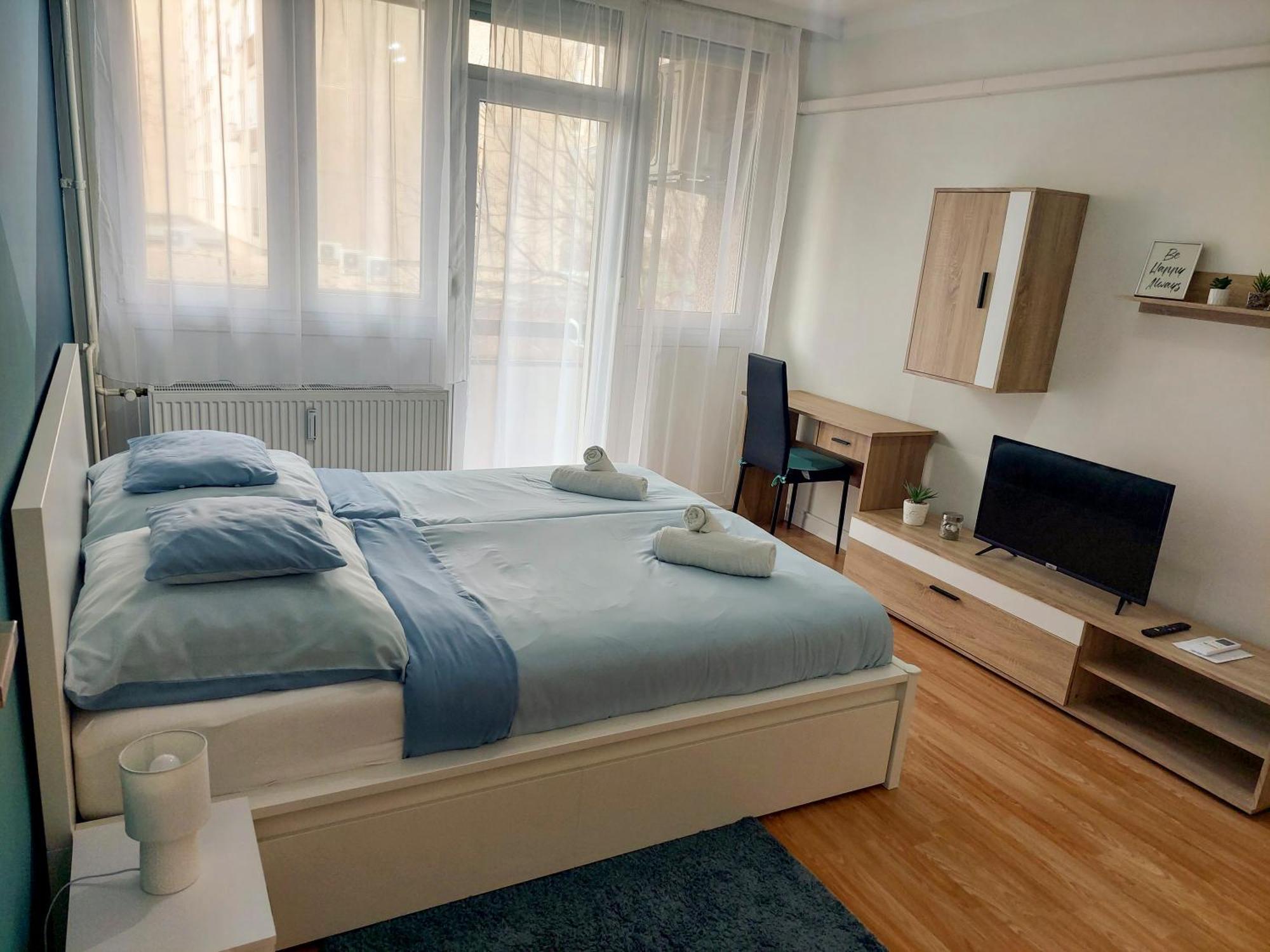 דברצן Aweshome City Apartment - 3 Bedrooms And Free Parking מראה חיצוני תמונה