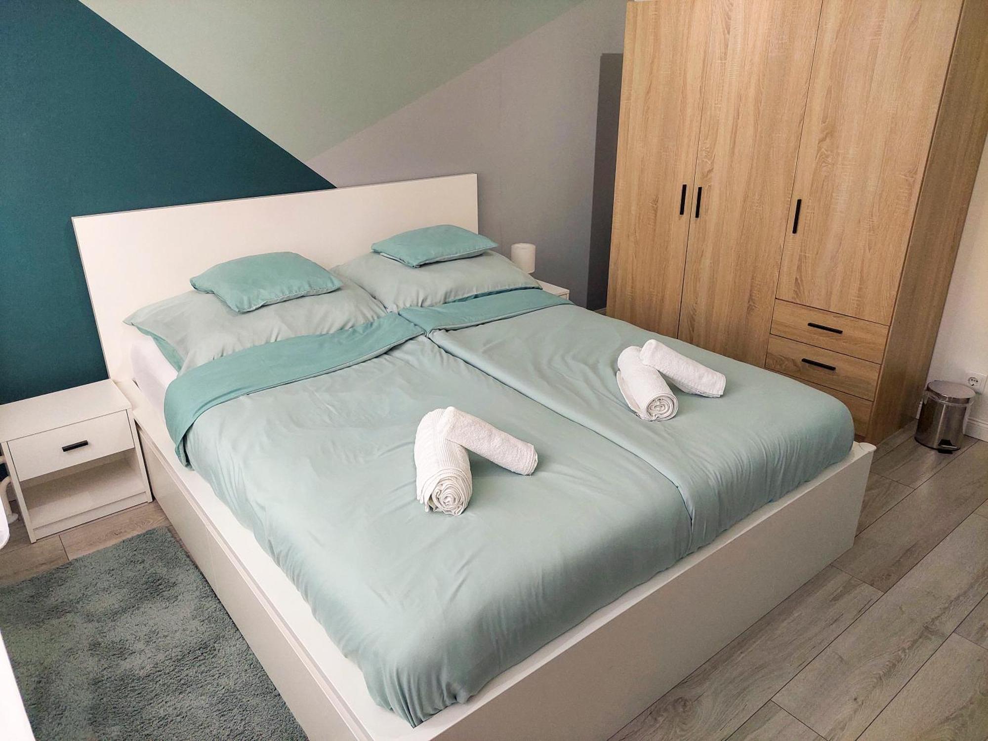 דברצן Aweshome City Apartment - 3 Bedrooms And Free Parking מראה חיצוני תמונה